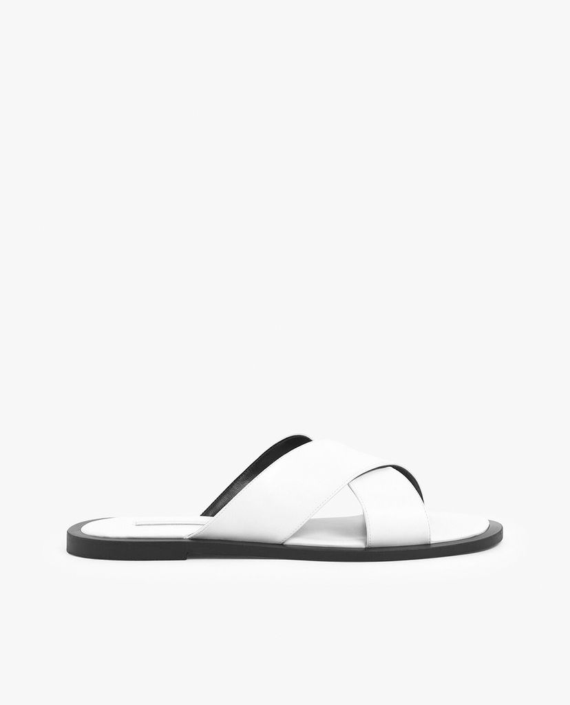 CHARLES & KEITH - Giày sandal nữ quai chéo Criss Cross Slide