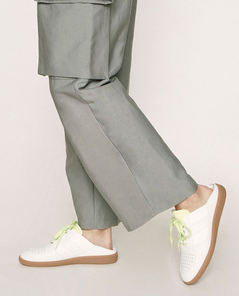 CHARLES & KEITH - Giày mules nữ thời trang Lace Up Sneaker