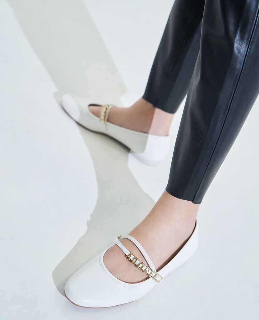 CHARLES & KEITH - Giày đế bệt nữ mũi nhọn Adore Mary Jane