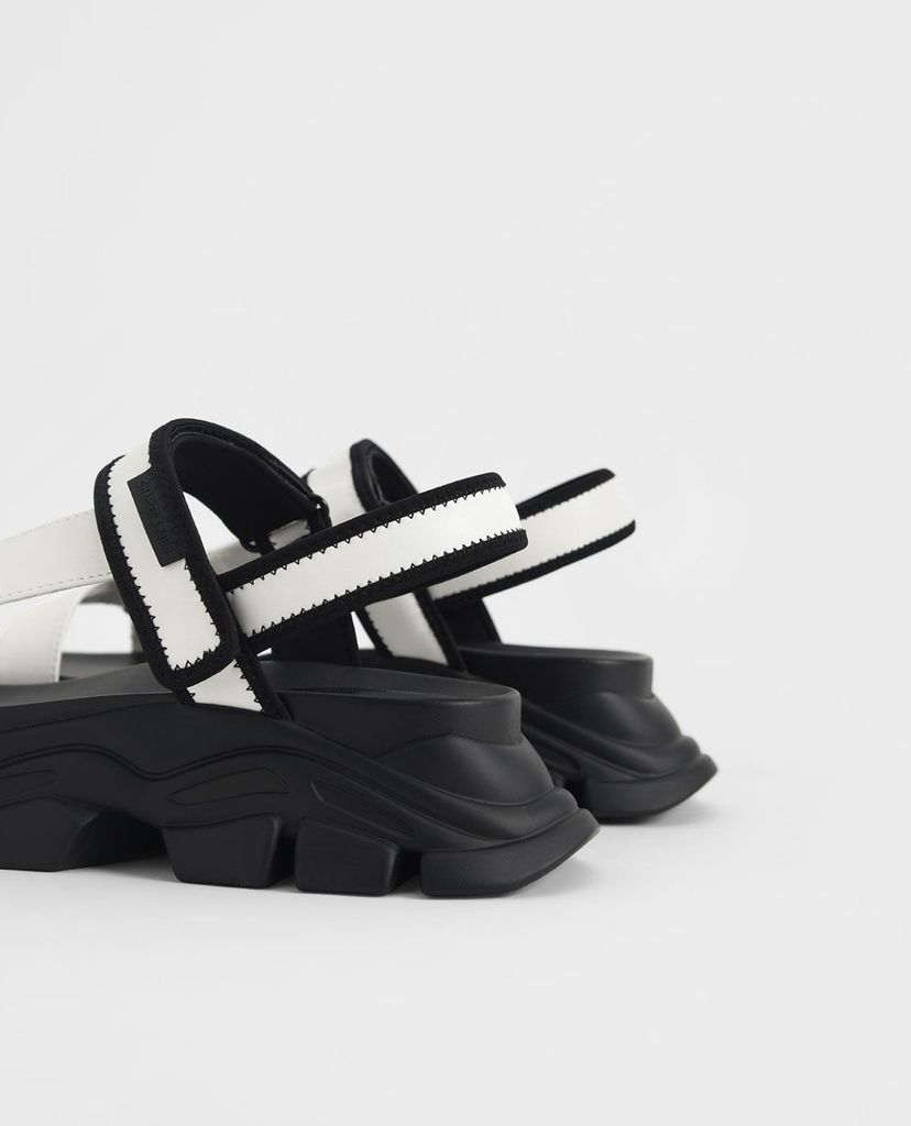 CHARLES & KEITH - Giày sandals nữ Dash Chunky