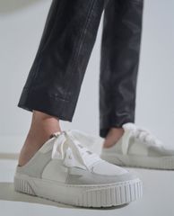 CHARLES & KEITH - Giày sneakers nữ Microsuede Slip On