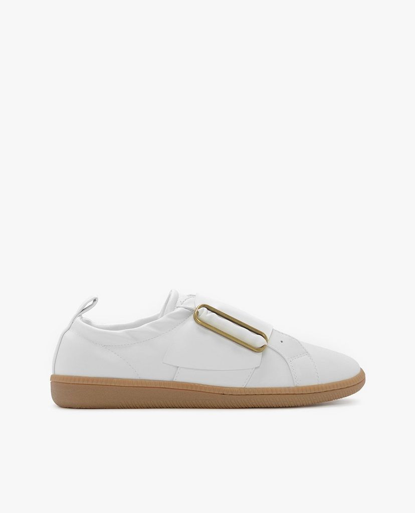 CHARLES & KEITH - Giày thể thao nữ trẻ trung phối quai ngang bảng lớn