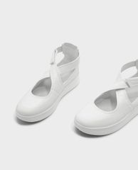 CHARLES & KEITH - Giày búp bê nữ quai chéo hiện đại