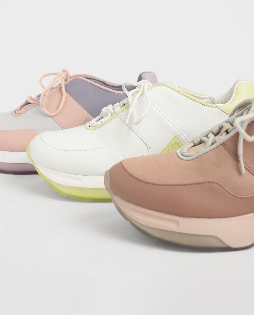 CHARLES & KEITH - Giày thể thao nữ cột dây Textured Lace Up