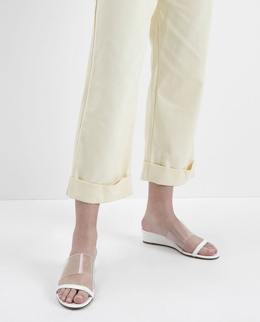 CHARLES & KEITH - Giày đế xuồng hở mũi Croc Effect Low