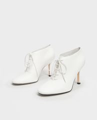 CHARLES & KEITH - Giày boots nữ cổ thấp thắt dây hiện đại