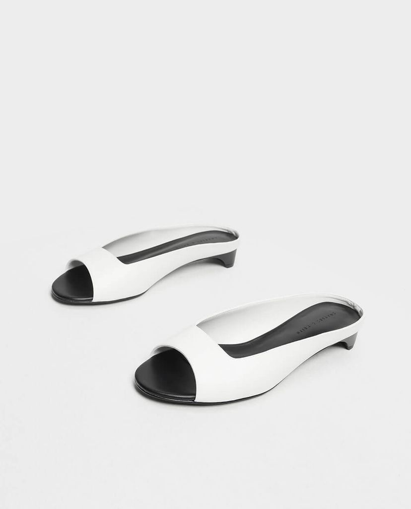 CHARLES & KEITH - Giày sandal nữ Geometric Cut Kitten