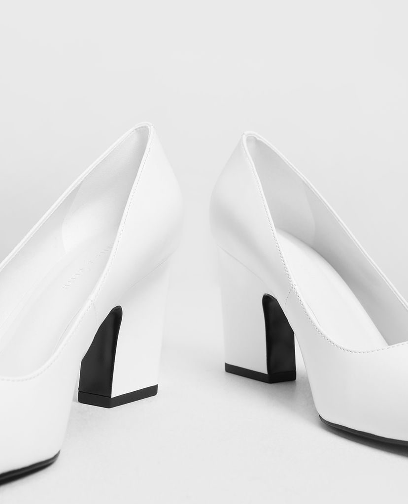 CHARLES & KEITH - Giày cao gót đế vuông Blade
