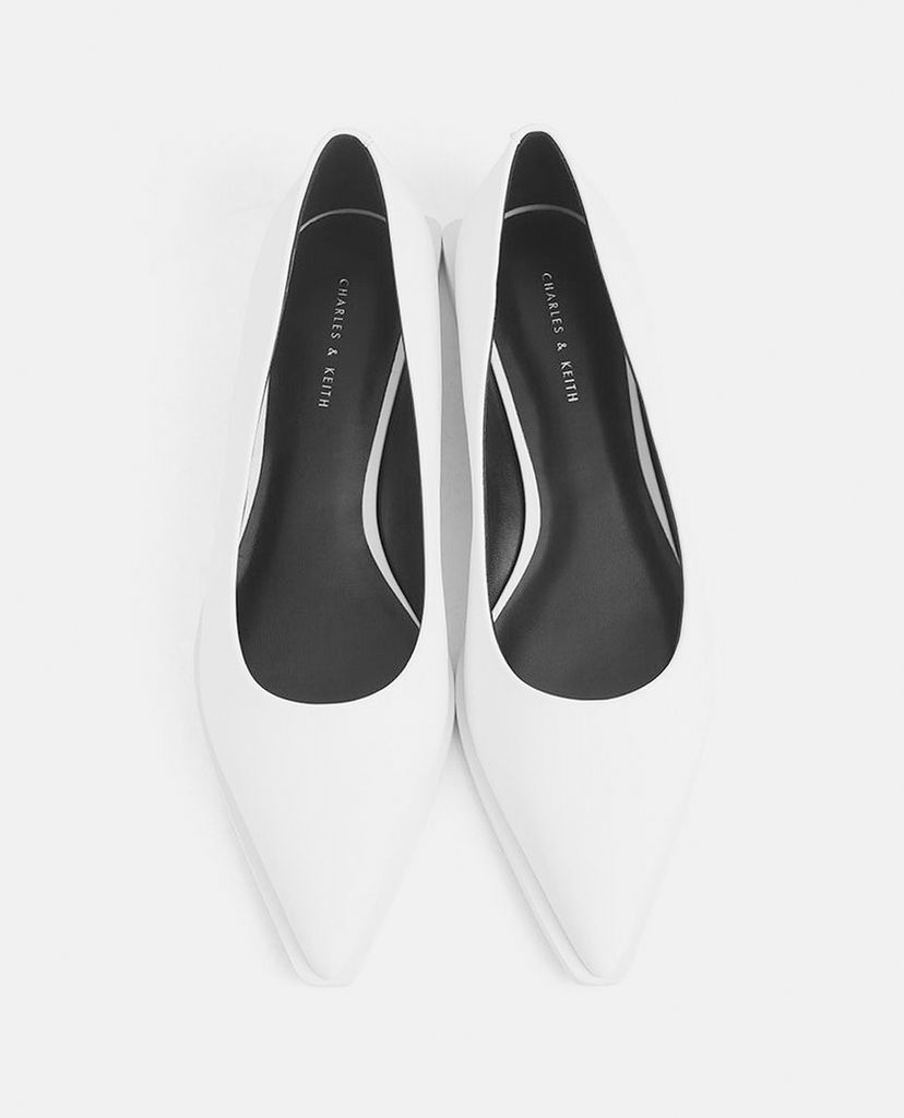 CHARLES & KEITH - Giày đế bệt mũi nhọn Pointed Toe Ballerina