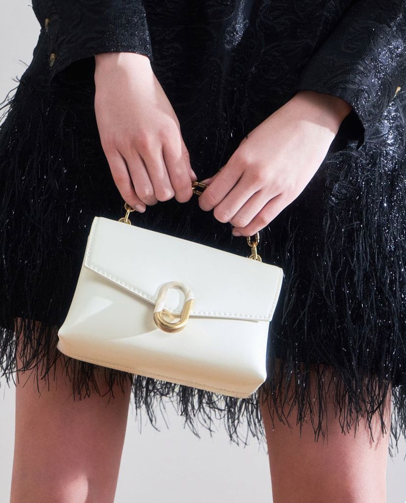 CHARLES & KEITH - Túi đeo chéo nữ phối cùng dây đeo thời trang