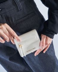 CHARLES & KEITH - Ví đựng name card nữ Snap Button