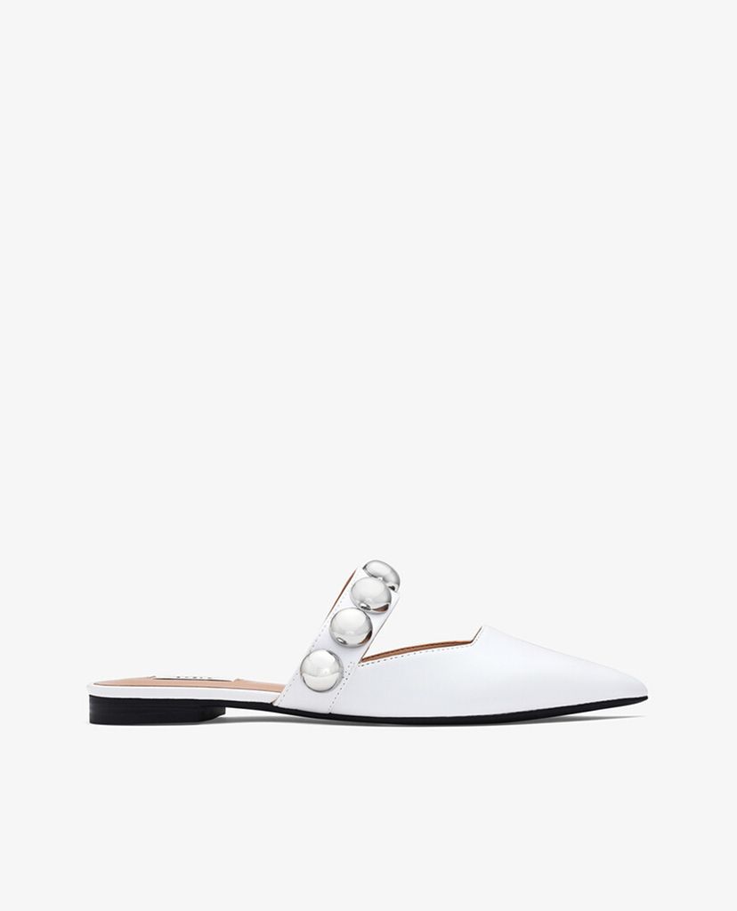 PEDRO - Giày đế bệt nữ mũi nhọn hở gót Studded Slip On