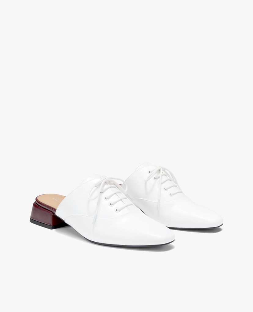PEDRO - Giày đế bệt nữ mũi nhọn thắt dây Lace Up