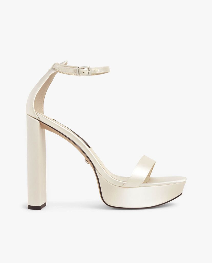 CHARLES & KEITH - Giày sandals cao gót hở mũi đế trụ Satin Platform