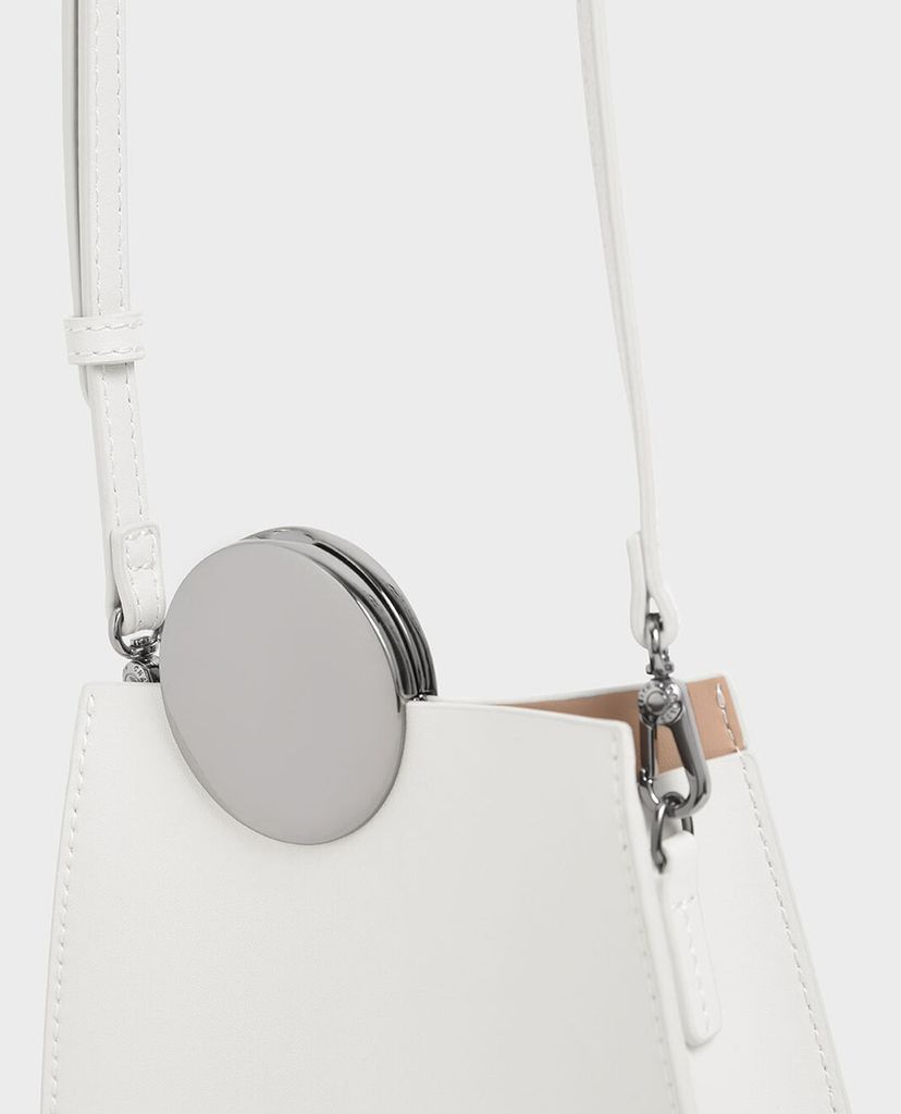 CHARLES & KEITH - Túi đeo chéo nữ hình thang Chrome Detail Leather