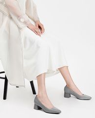 CHARLES & KEITH - Giày cao gót đế vuông mũi nhọn thời trang
