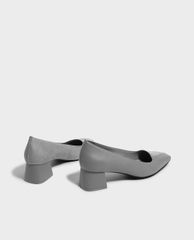 CHARLES & KEITH - Giày cao gót đế vuông mũi nhọn thời trang