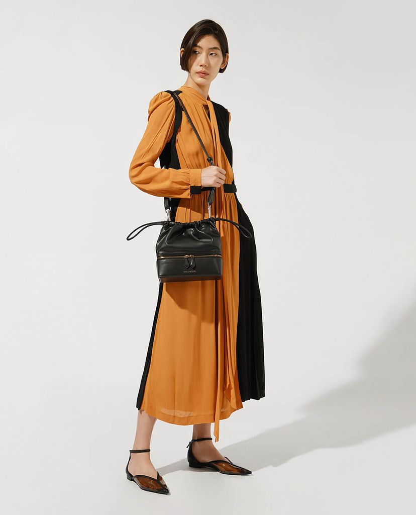 CHARLES & KEITH - Giày đế bệt nữ mũi nhọn See Through Effect Flat