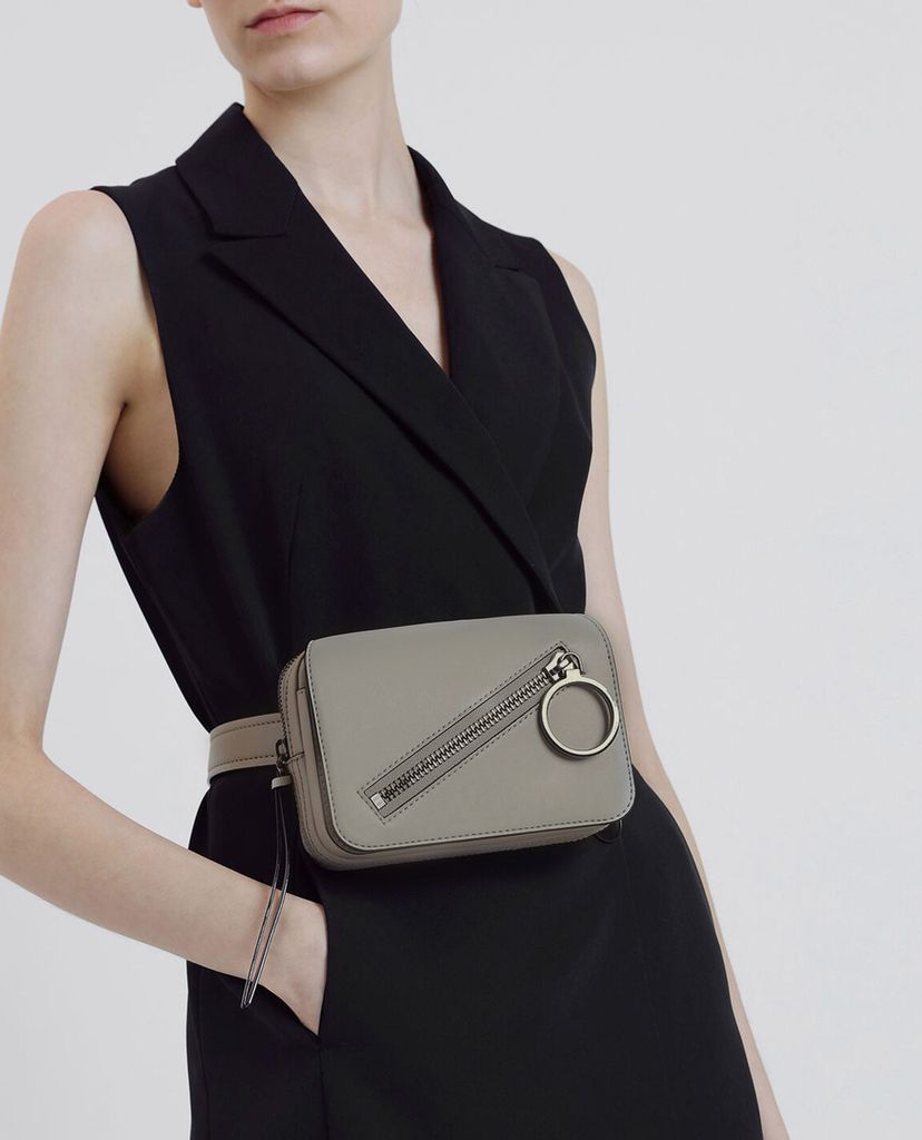 CHARLES & KEITH - Túi đeo chéo Ring Zip Pocket Two Way Belt