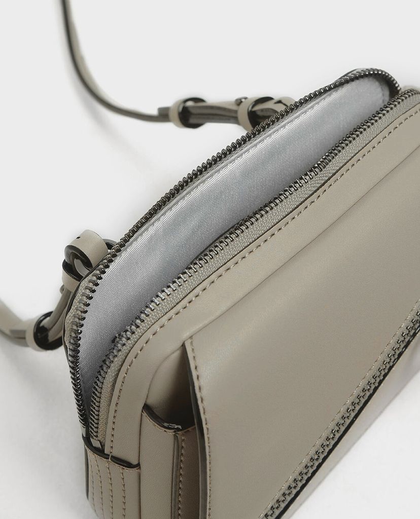 CHARLES & KEITH - Túi đeo chéo Ring Zip Pocket Two Way Belt