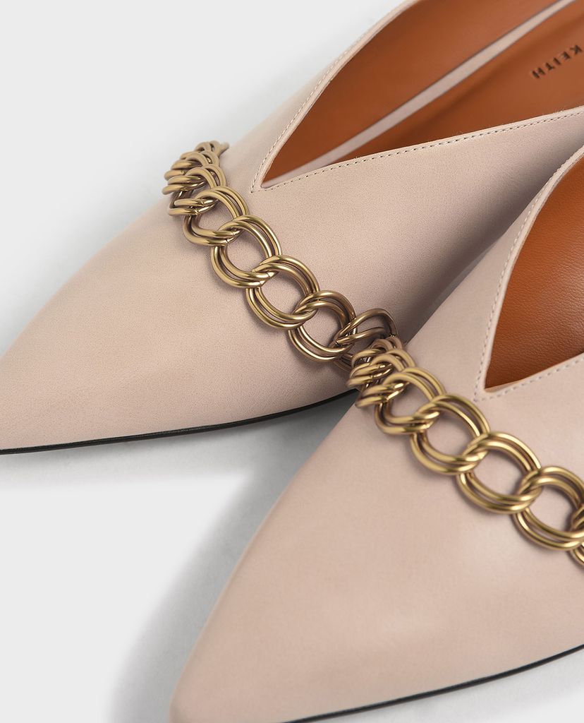 CHARLES & KEITH - Giày cao gót mũi nhọn Chain Strap V Cut