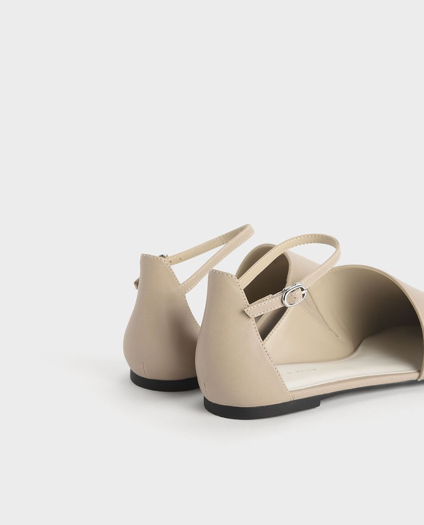 CHARLES & KEITH - Giày đế bệt nữ mũi nhọn thời trang