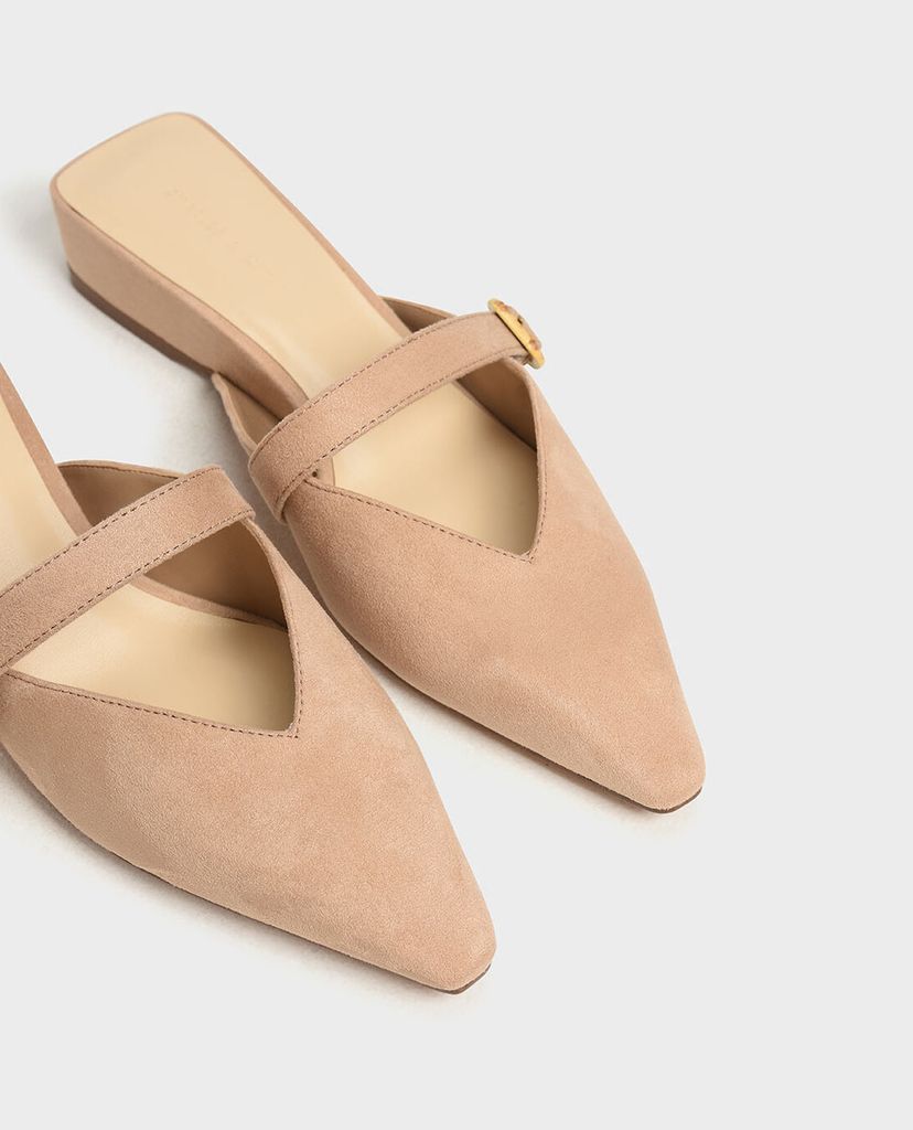 CHARLES & KEITH - Giày đế bệt V Cut Low Wedge