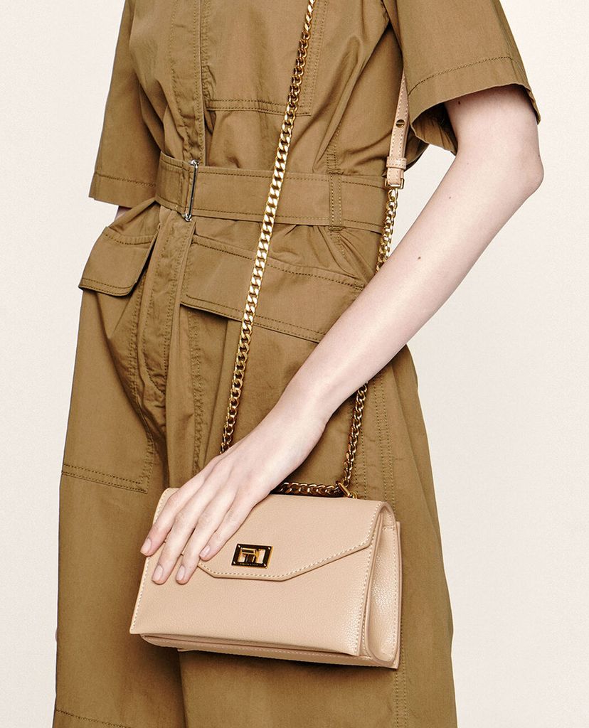 CHARLES & KEITH - Túi đeo chéo chữ nhật Turn Lock