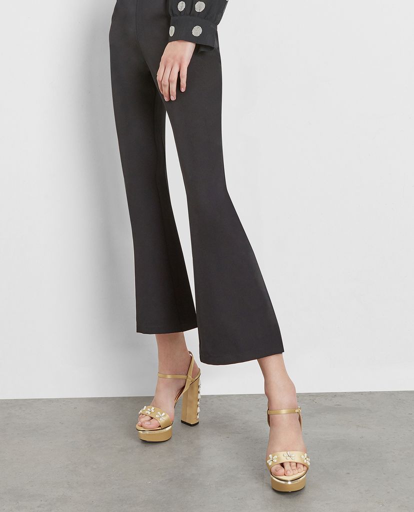 CHARLES & KEITH - Giày cao gót đế vuông Floral Embellished Satin