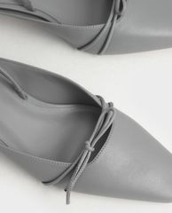 CHARLES & KEITH - Giày cao gót mũi nhọn đế vuông Front Tie Slingback