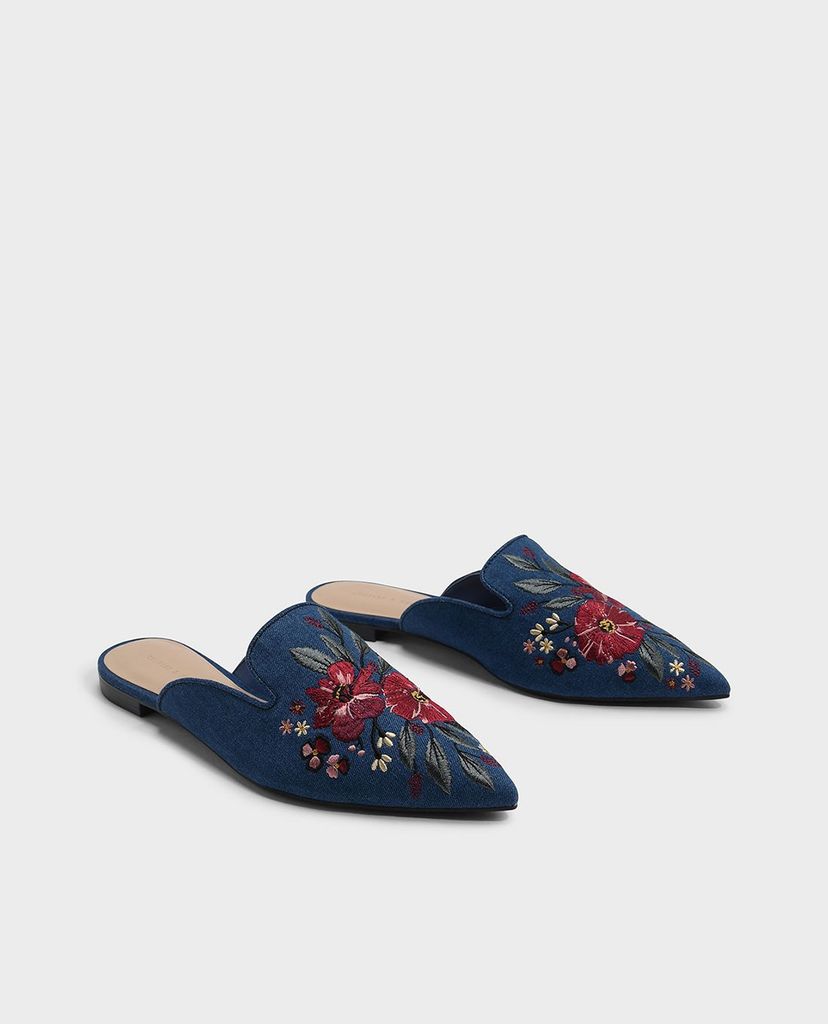 CHARLES & KEITH - Giày đế bệt nữ mũi nhọn Floral Embroidered