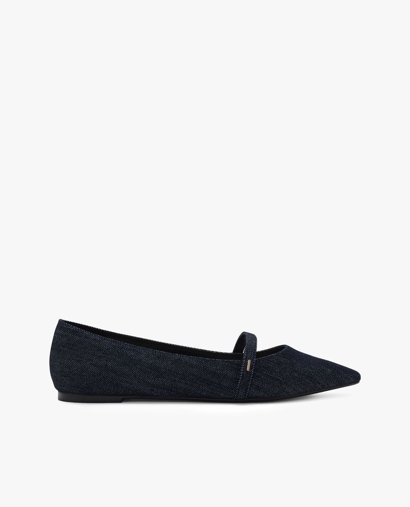 CHARLES & KEITH - Giày đế bệt nữ mũi nhọn Pointed Toe Mary Janes