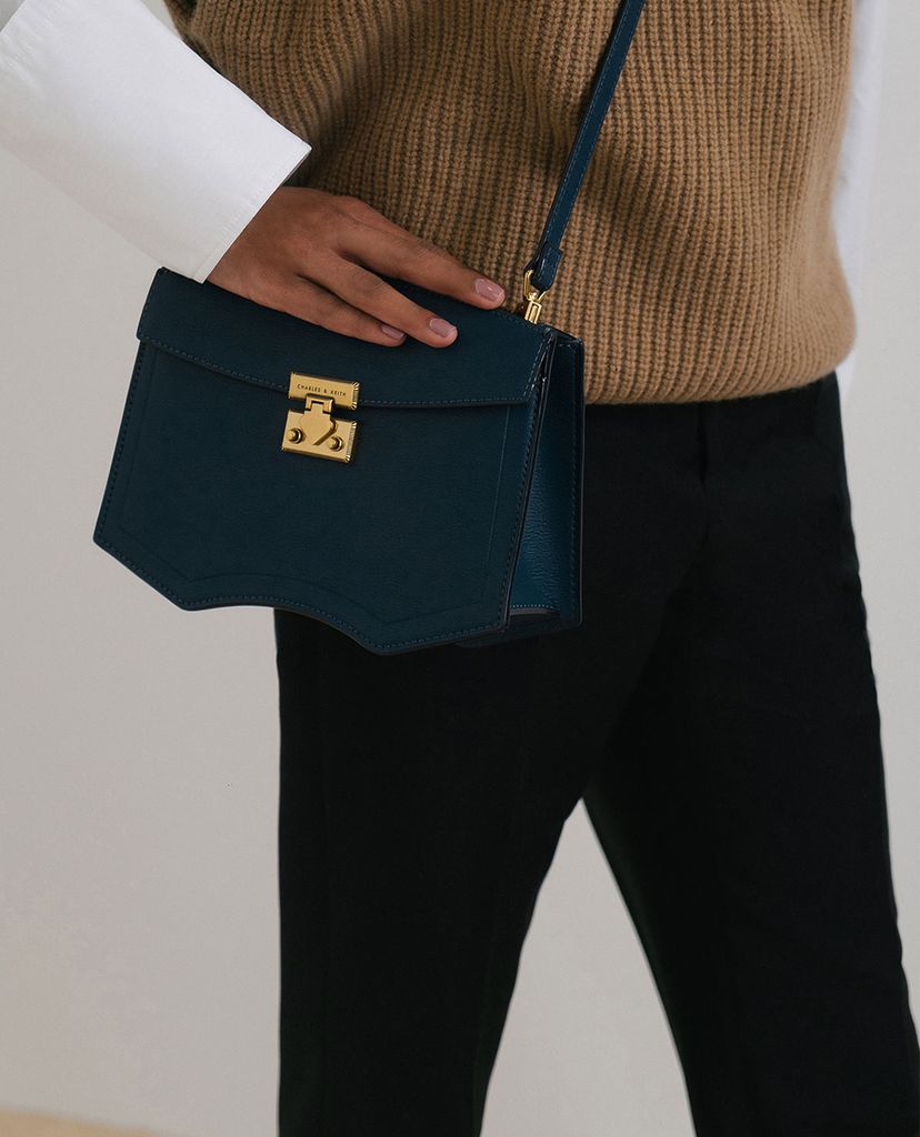 CHARLES & KEITH - Túi đeo chéo chữ nhật Stone Embellished