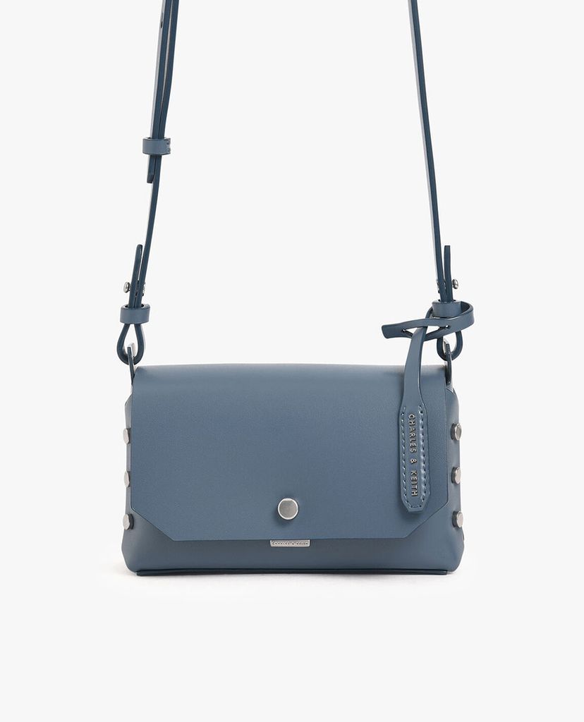 CHARLES & KEITH - Túi đeo chéo chữ nhật Mini Reversible Front Flap