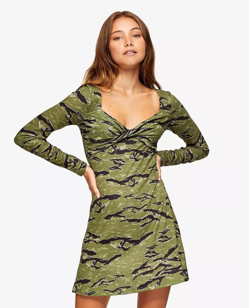 TOPSHOP - Đầm mini tay dài cổ tim Camouflage Print Twist Front