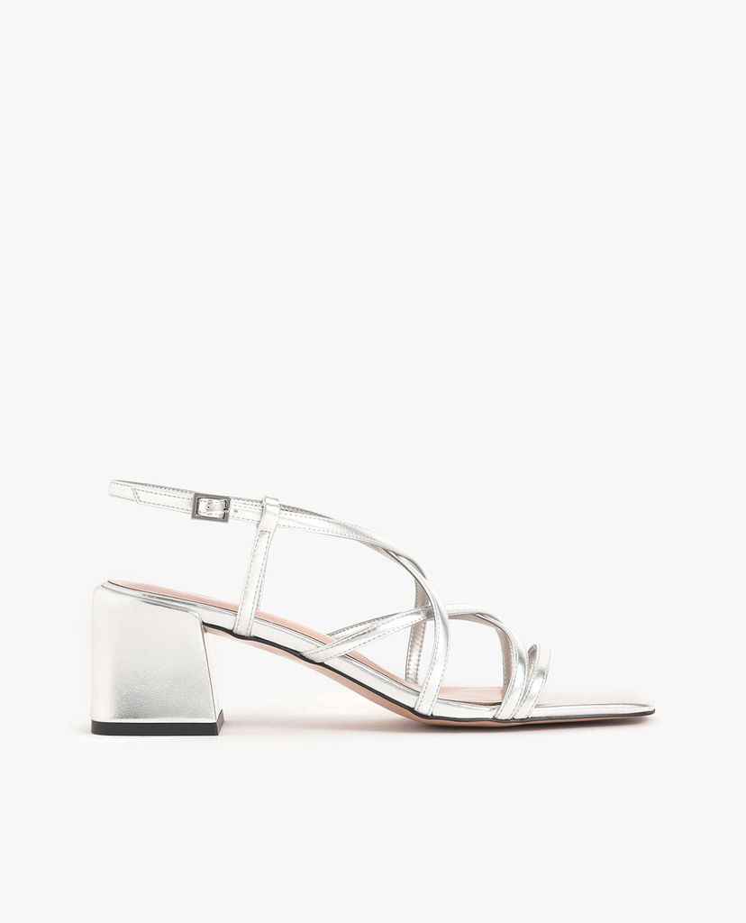 CHARLES & KEITH - Giày sandal cao gót Metallic Criss Cross Block