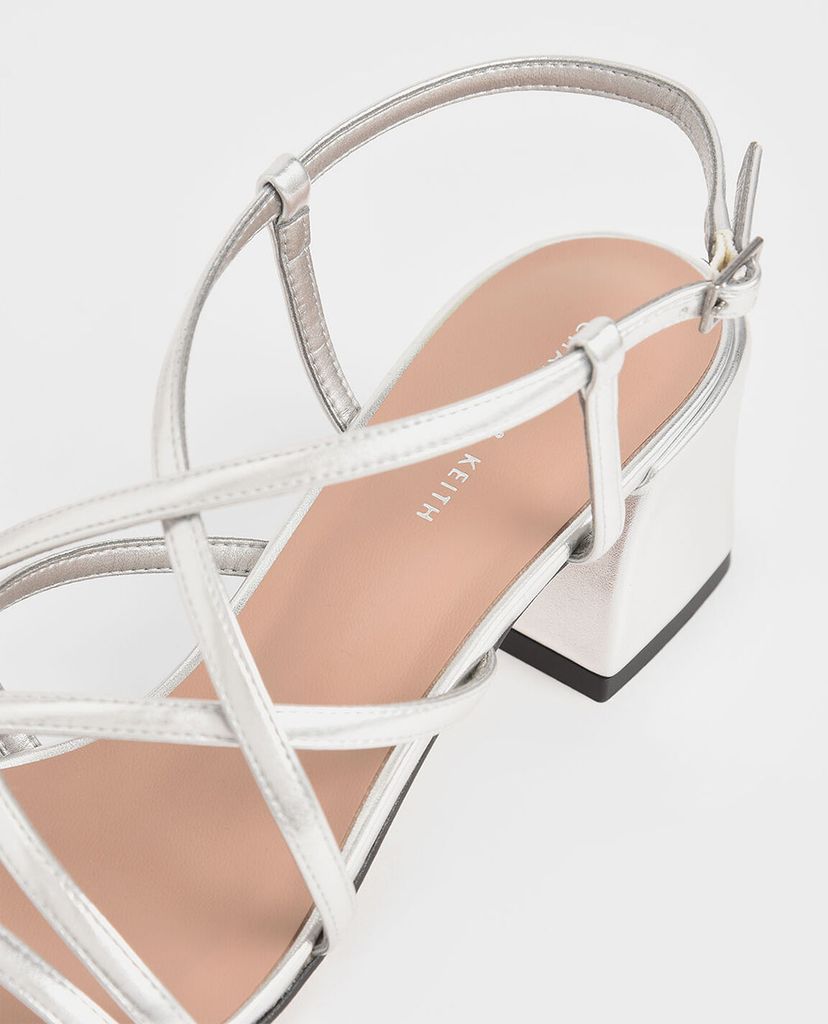 CHARLES & KEITH - Giày sandal cao gót Metallic Criss Cross Block