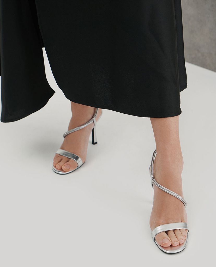 CHARLES & KEITH - Giày cao gót quai ngang Asymmetric Strap