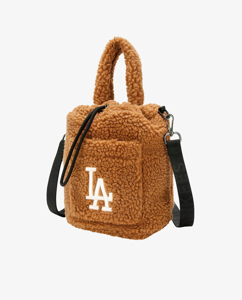 MLB - Túi đeo chéo hình trụ đứng Wool Fleece Bucket Hat
