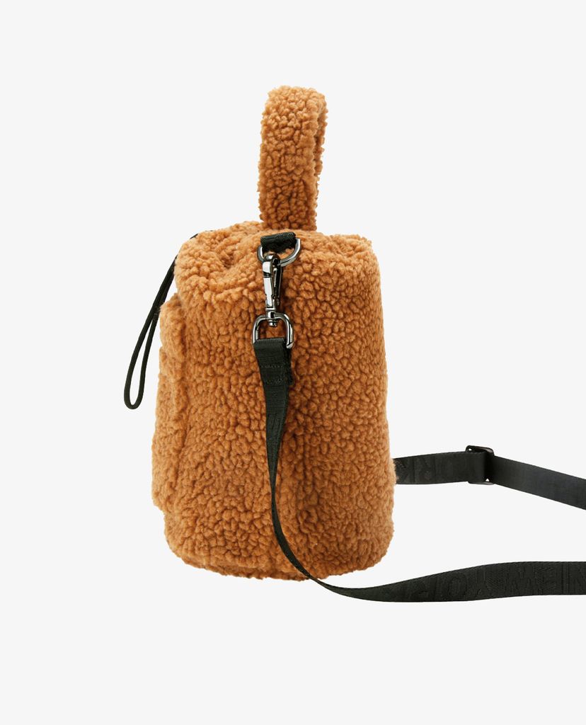MLB - Túi đeo chéo hình trụ đứng Wool Fleece Bucket Hat