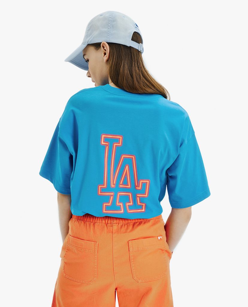 MLB - Áo thun cổ tròn ngắn tay Neon Art Big Logo
