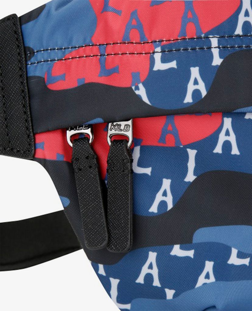 MLB - Túi bao tử thời trang Camo Monogram Hip Sac