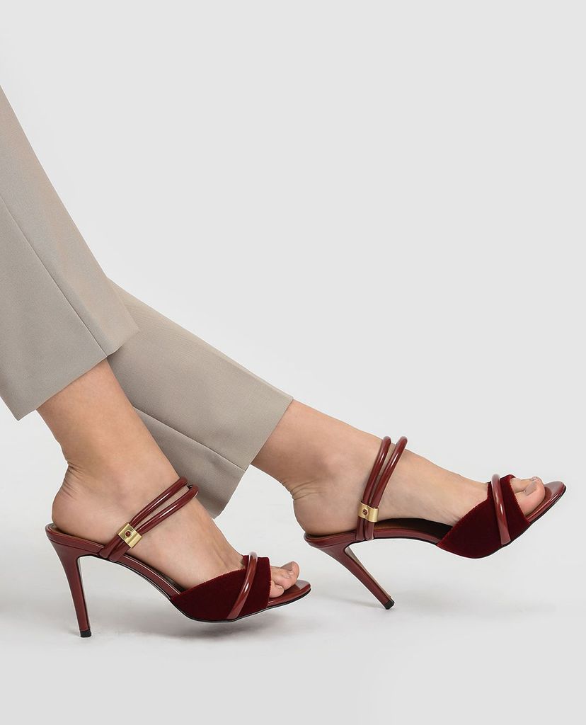 CHARLES & KEITH - Giày cao gót hở mũi Two Way Heel