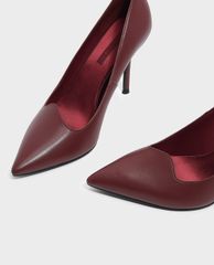 CHARLES & KEITH - Giày cao gót mũi nhọn Asymmetrical Topline Pumps