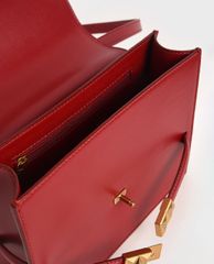 CHARLES & KEITH - Túi đeo chéo nữ Metallic Push Lock Crossbody Bag