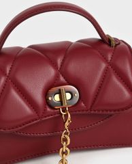 CHARLES & KEITH - Túi xách nữ nắp gập chần bông Padded Chain Link