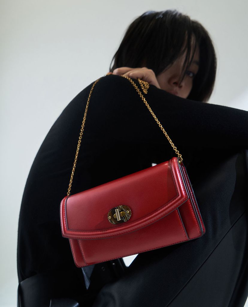 CHARLES & KEITH - Ví nữ dạng gập Stone Embellished Curved