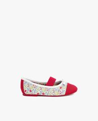 CHARLES & KEITH - Giày búp bê trẻ em mũi tròn