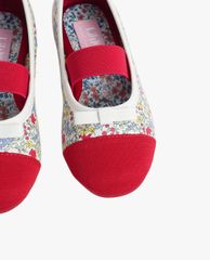 CHARLES & KEITH - Giày búp bê trẻ em mũi tròn