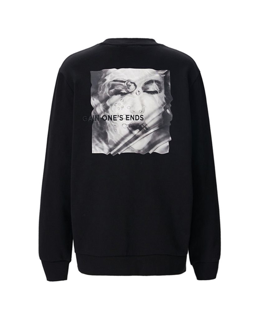 TRENDIANO - Áo sweater nam tay dài thêu chữ Tide Digital Portrait